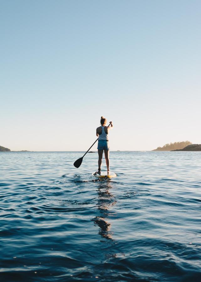 Ocean Village Resort Tofino Bagian luar foto